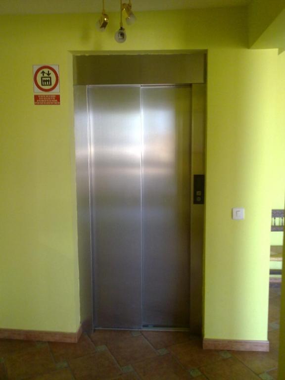 Hotel Quinfer Noja Buitenkant foto